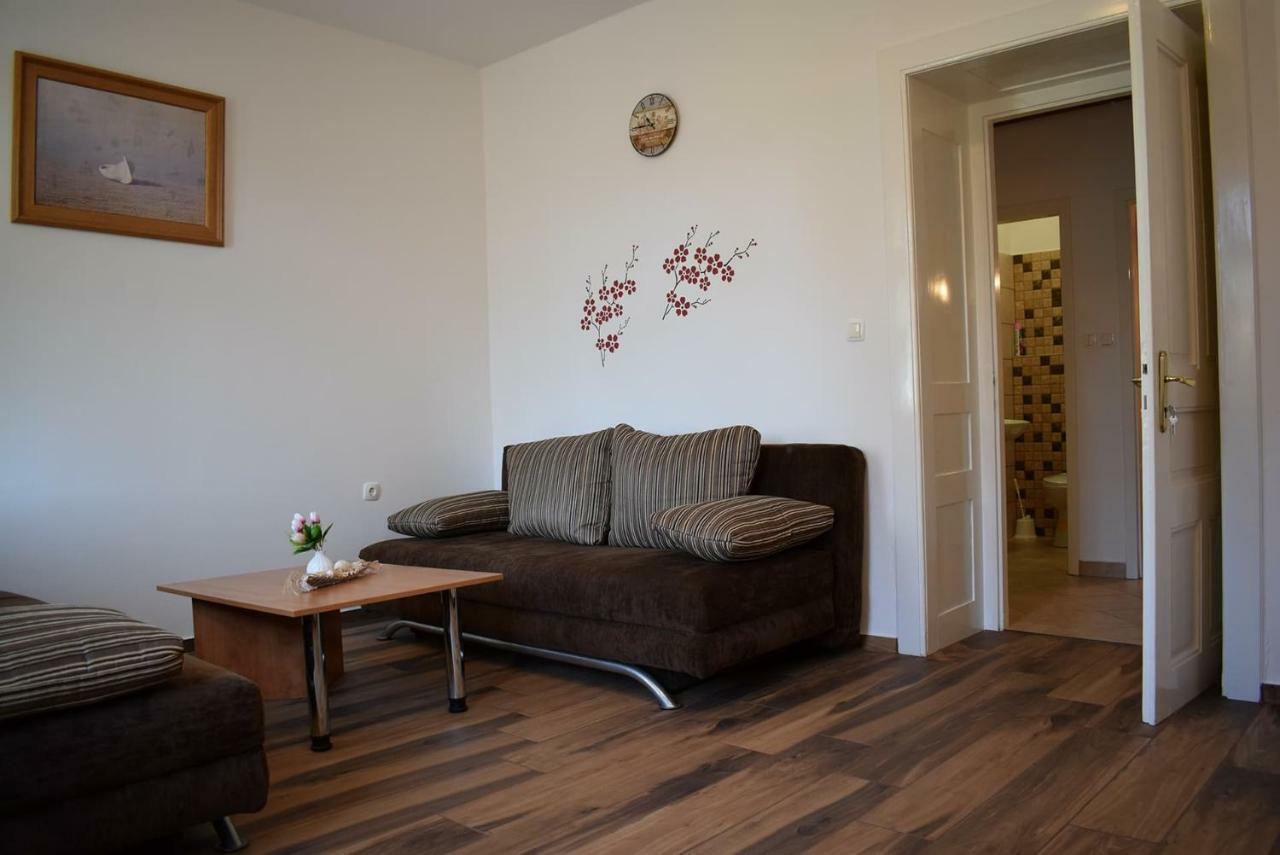 Apartments K&D Novi Vinodolski Kültér fotó